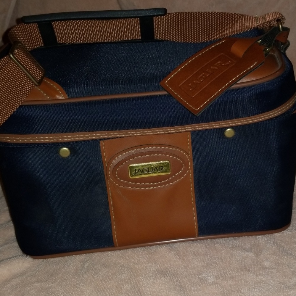 Vintage Jaguar travel bag